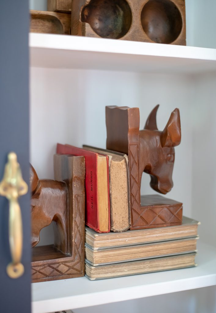 Vintage Boho bookends - How to bring drama into your home without the DRAMA – cozy living | Vinyet Etc