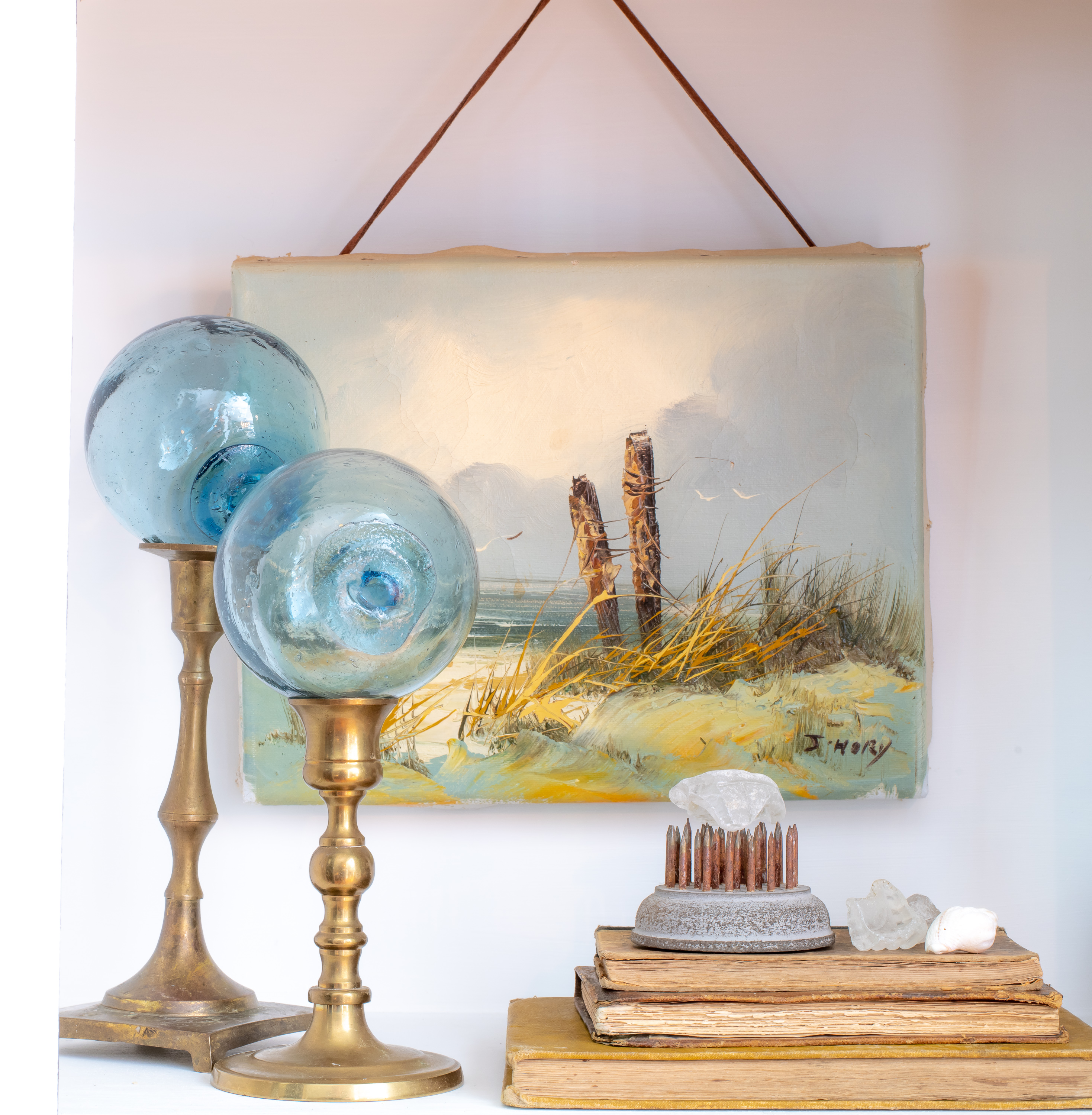 Seascape with treasured collections and memories | How to bring drama into your home without the DRAMA – cozy living | Vinyet Etc