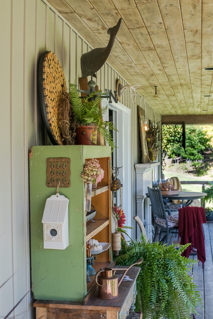 Simple Rustic Autumn Porch - Fall Ideas - Vinyet Etc