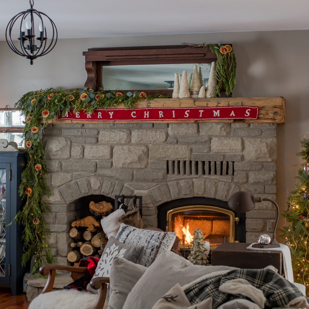 Our Cozy Christmas - Cozy Living - Vinyet Etc